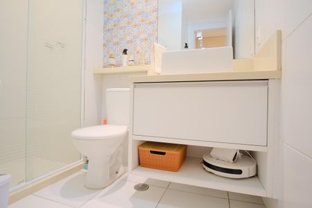 Apartamento à venda com 68m², 2 quartos e 1 vagaBanheiro Social