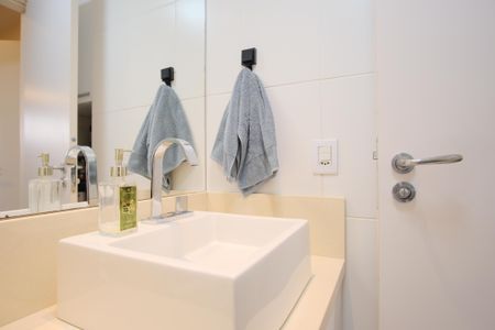 Apartamento à venda com 68m², 2 quartos e 1 vagaBanheiro da Suíte