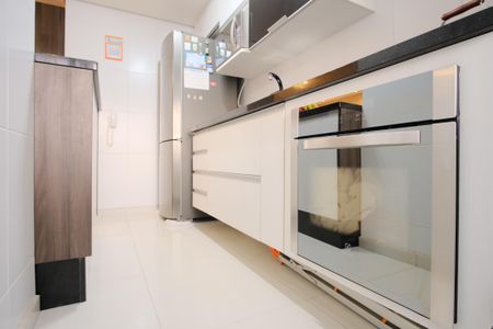Apartamento à venda com 68m², 2 quartos e 1 vagaCozinha