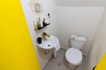 Casa de condomínio à venda com 54m², 2 quartos e 2 vagas Casa de condomínio à venda com 54m², 2 quartos e 2 vagasLavabo