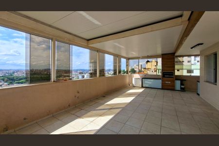 Apartamento à venda com 173m², 4 quartos e 4 vagas Apartamento à venda com 173m², 4 quartos e 4 vagasCobertura