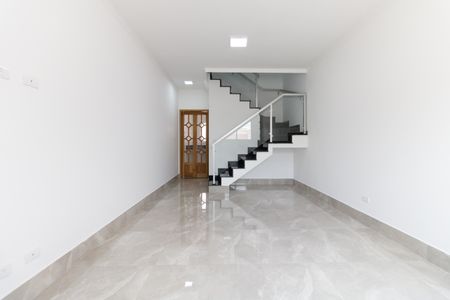 Sala de casa à venda com 2 quartos, 84m² em Vila Santo Estefano, São Paulo