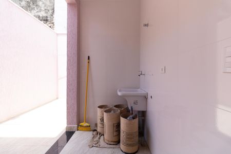 Casa para alugar com 84m², 2 quartos e 1 vagaLavanderia 