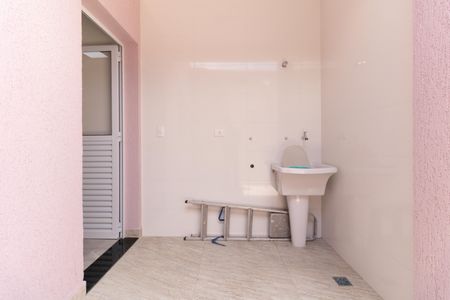 Casa para alugar com 84m², 2 quartos e 1 vaga Casa para alugar com 84m², 2 quartos e 1 vagaLavanderia