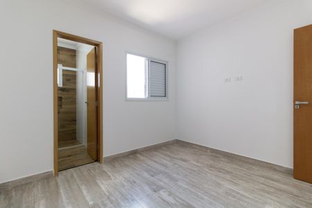 Casa para alugar com 84m², 2 quartos e 1 vaga Casa para alugar com 84m², 2 quartos e 1 vagaSuíte 2