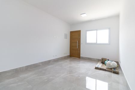 Sala de casa à venda com 2 quartos, 84m² em Vila Santo Estefano, São Paulo