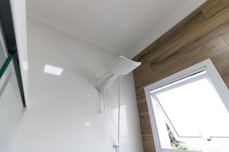 Casa para alugar com 84m², 2 quartos e 1 vaga Casa para alugar com 84m², 2 quartos e 1 vagaBanheiro da Suíte 1