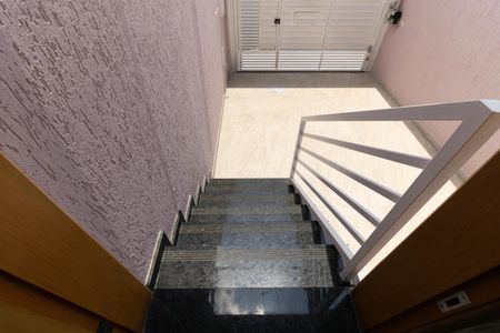 Casa para alugar com 84m², 2 quartos e 1 vaga Casa para alugar com 84m², 2 quartos e 1 vagaEntrada