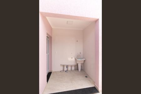 Casa para alugar com 84m², 2 quartos e 1 vaga Casa para alugar com 84m², 2 quartos e 1 vagaLavanderia