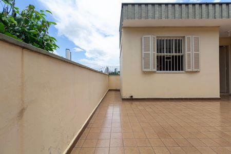 Casa à venda com 110m², 2 quartos e 3 vagasQuintal