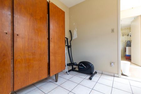 Casa à venda com 110m², 2 quartos e 3 vagasEdicula