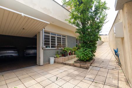 Casa à venda com 110m², 2 quartos e 3 vagasGaragem