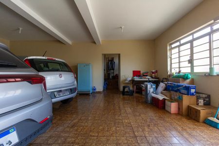 Casa à venda com 110m², 2 quartos e 3 vagasGaragem