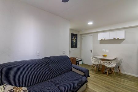 Sala de apartamento à venda com 2 quartos, 47m² em Vila Flora, Guarulhos
