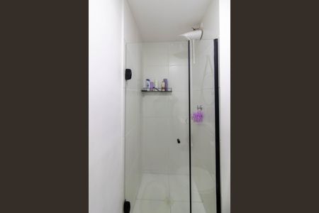 Apartamento à venda com 47m², 2 quartos e 1 vaga Apartamento à venda com 47m², 2 quartos e 1 vagaBanheiro