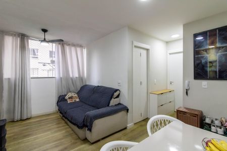 Sala de apartamento à venda com 2 quartos, 47m² em Vila Flora, Guarulhos
