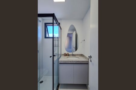 Banheiro de kitnet/studio à venda com 1 quarto, 22m² em Perdizes, São Paulo