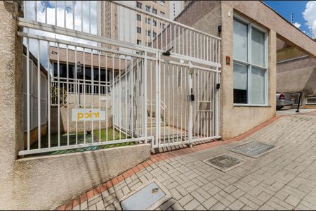 Apartamento para alugar com 40m², 2 quartos e 1 vaga Apartamento para alugar com 40m², 2 quartos e 1 vagaFachada