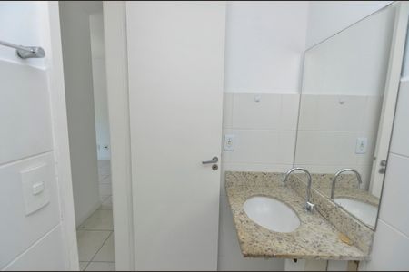 Apartamento para alugar com 50m², 2 quartos e 1 vaga Apartamento para alugar com 50m², 2 quartos e 1 vagaBanheiro