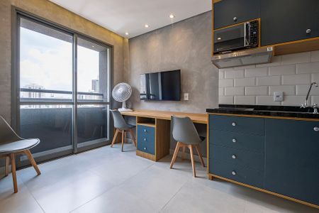 Sala/Cozinha de apartamento para alugar com 1 quarto, 24m² em Pinheiros, São Paulo