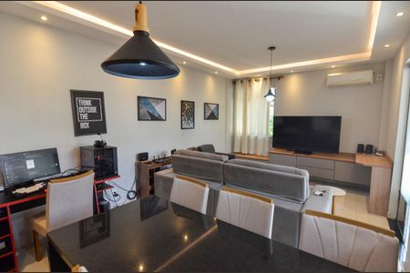 Sala de apartamento à venda com 2 quartos, 75m² em Tijuca, Rio de Janeiro