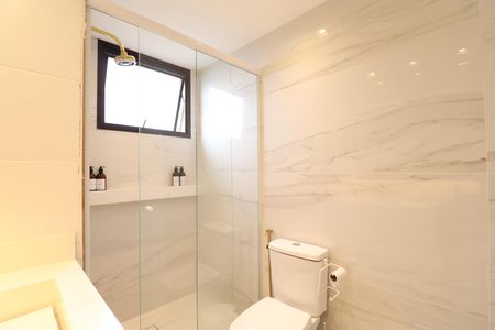 Apartamento à venda com 230m², 4 quartos e 4 vagasBanheiro da Suíte 3