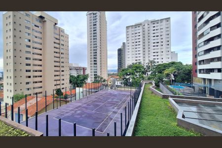 Apartamento à venda com 230m², 4 quartos e 4 vagasVista