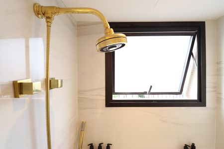 Apartamento à venda com 230m², 4 quartos e 4 vagasBanheiro da Suíte 3