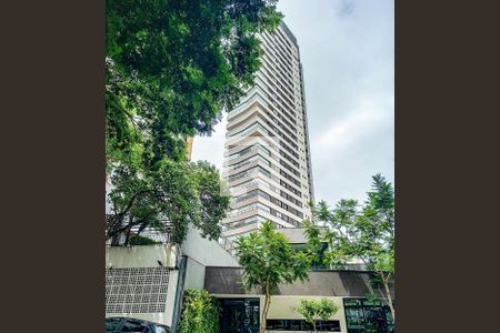 Apartamento à venda com 230m², 4 quartos e 4 vagasFachada 