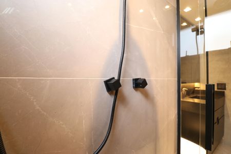 Apartamento à venda com 230m², 4 quartos e 4 vagasBanheiro da Suíte 1