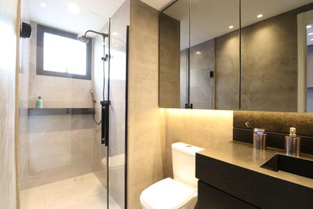 Apartamento à venda com 230m², 4 quartos e 4 vagasBanheiro da Suíte 1