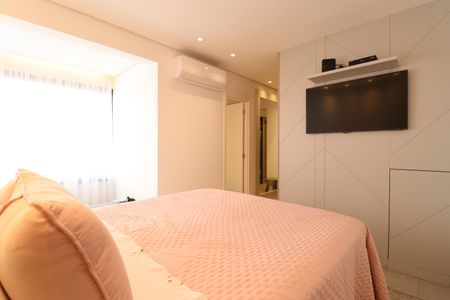 Apartamento à venda com 230m², 4 quartos e 4 vagasSuíte 3