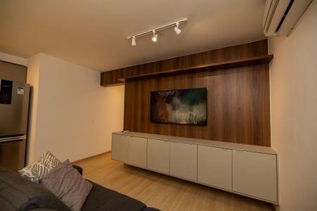 Sala de apartamento para alugar com 3 quartos, 75m² em Alphaville Empresarial, Barueri