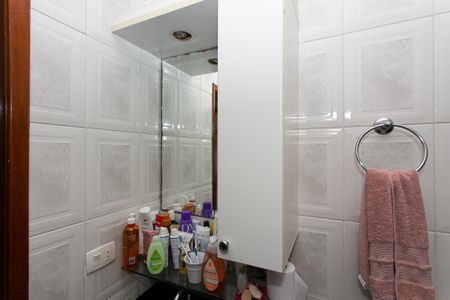 Casa à venda com 138m², 3 quartos e 4 vagasBanheiro Social