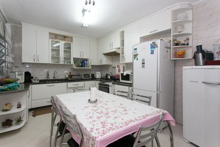 Casa à venda com 138m², 3 quartos e 4 vagasCozinha