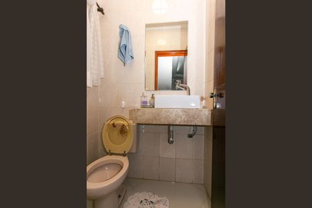 Casa à venda com 138m², 3 quartos e 4 vagasLavabo da Sala