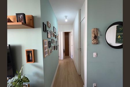 Corredor de apartamento à venda com 2 quartos, 57m² em Barra Funda, São Paulo