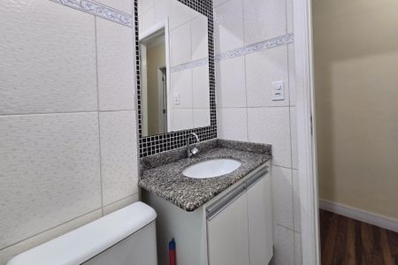 Apartamento para alugar com 60m², 2 quartos e 1 vaga Banheiro Social 