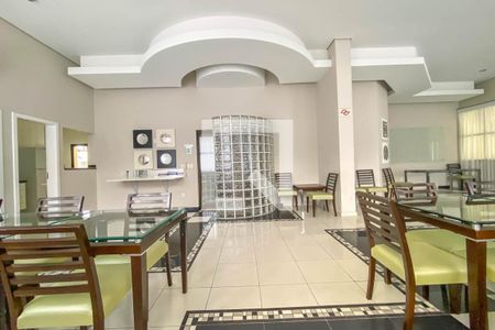 Apartamento à venda com 132m², 2 quartos e 3 vagas Apartamento à venda com 132m², 2 quartos e 3 vagasÁrea Comum