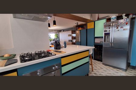 Apartamento à venda com 132m², 2 quartos e 3 vagas Apartamento à venda com 132m², 2 quartos e 3 vagasCozinha