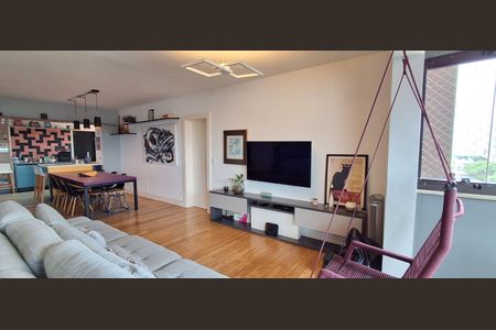 Apartamento à venda com 132m², 2 quartos e 3 vagas Apartamento à venda com 132m², 2 quartos e 3 vagasSala