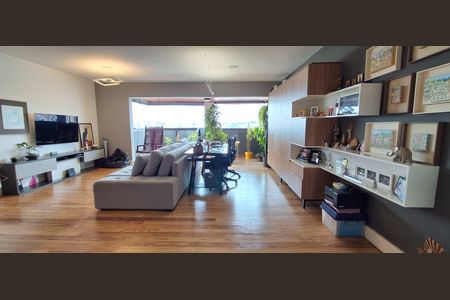 Apartamento à venda com 132m², 2 quartos e 3 vagas Apartamento à venda com 132m², 2 quartos e 3 vagasSala