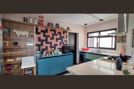 Apartamento à venda com 132m², 2 quartos e 3 vagas Apartamento à venda com 132m², 2 quartos e 3 vagasCozinha