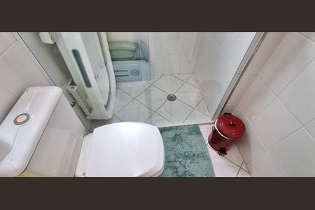 Apartamento à venda com 132m², 2 quartos e 3 vagas Apartamento à venda com 132m², 2 quartos e 3 vagasBanheiro Social