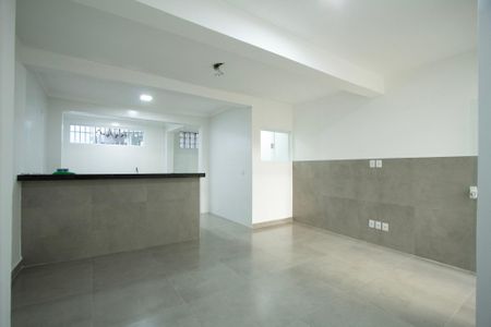 Casa para alugar com 288m², 2 quartos e 2 vagasSala Piso Inferior 