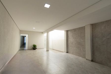 Casa para alugar com 288m², 2 quartos e 2 vagasGaragem 
