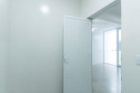 Casa para alugar com 288m², 2 quartos e 2 vagasDespensa Cozinha 