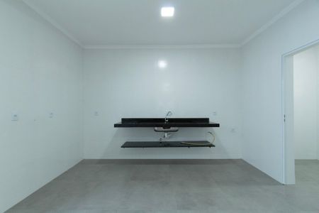 Casa para alugar com 288m², 2 quartos e 2 vagasCozinha 