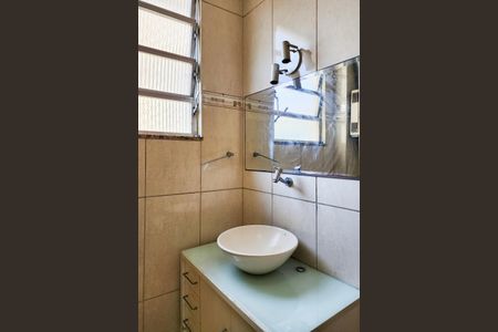 Apartamento para alugar com 62m², 2 quartos e 1 vaga Apartamento para alugar com 62m², 2 quartos e 1 vagaBanheiro