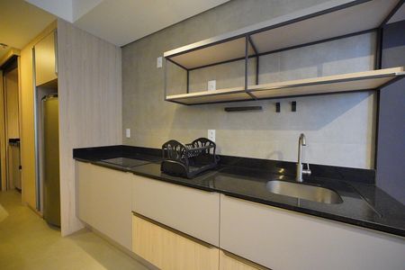 Cozinha de kitnet/studio para alugar com 1 quarto, 31m² em Trindade, Florianópolis